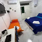 شقة A Cas E Nanninell نابولي
