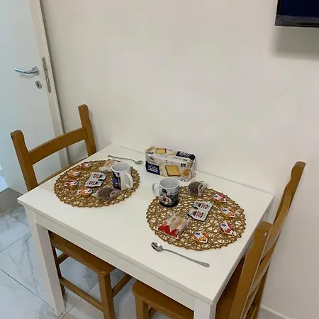 A Cas E Nanninell Неаполь